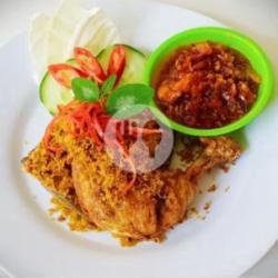 Nasi Ayam Rempah Free Es Teh