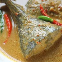 Nasi   Gulai Tongkol