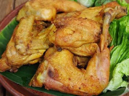 Ayam Geprek 4 Saudara Tiban Mas Recident C 10 Gofood