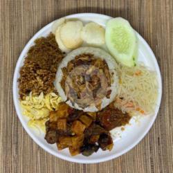 Nasi Uduk Ikan Suwir   Sambel Goreng Ati