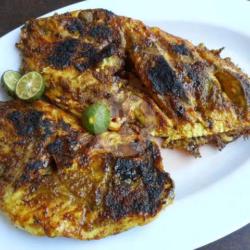 Ikan Bakar Ayam-ayaman