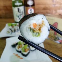 Maguro Roll