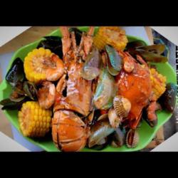 Mix Seafood Kepiting Jumbo With Sauce Padang