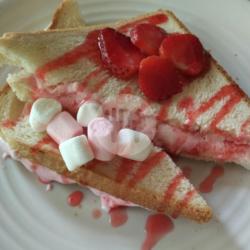 Sandwich Strawberry Marshmallow