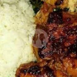 Ayam Bakar Bumbu Rujak Nasi Urap