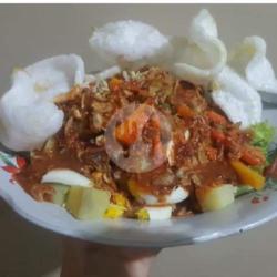 Gado Gado Ulek (khas Betawi)