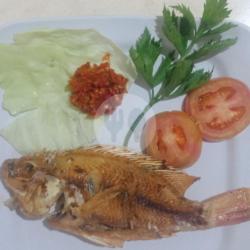 Ikan Nila Goreng Sambal Terasi