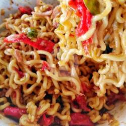 Paket Hemat Indomie Pedas Mampus   Teh Manis