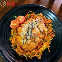 Cheese Yakisoba Chicken