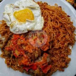 Mie Goreng Ayam Penyet Telur Ceplok