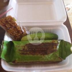 Nasi Bakar Ayam Suir Pedas   Kering Tempe