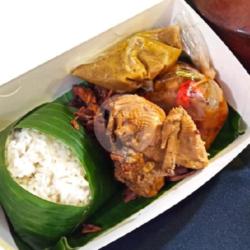 Nasi Gudeg Krecek Ayam