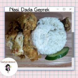 Nasi Dada Geprek