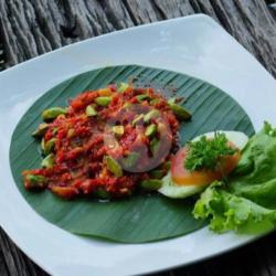 Paket Ayam Goreng Pete Balado