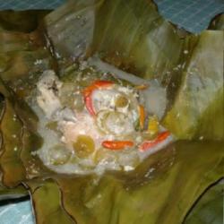 Garang Asem Ayam Maknyuzzz