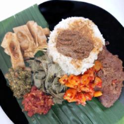 Nasi Padang Rendang Sapi   Kentang/terong