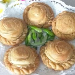 Karipap Coklat Isi 5 ( Goreng )