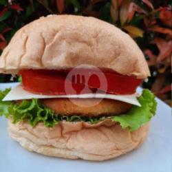 Chicken Crispy Cheese Burger