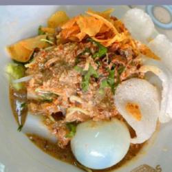 Lontong Pecal   Telur