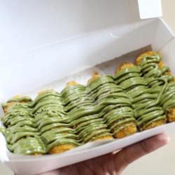 Lapis Crispy Greentea