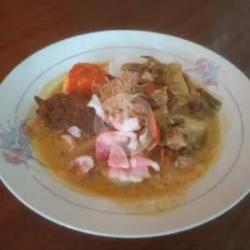 Lontong Rendang   Telor