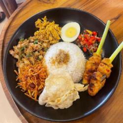 Nasi Campur Bali