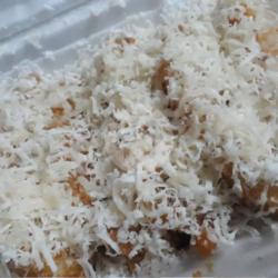 Pisang Crispy Plus Toping Keju