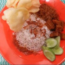 Nasi Uduk   Sayur Kentang   Bihun