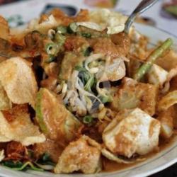 Lontong Pecel Uleg