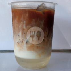 Es Kopi Susu Kekinian