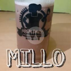 Mbok Darmi Millo