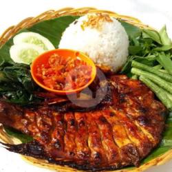 Ikan Nila Bakar   Nasi