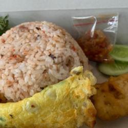 Nasi Tutug Oncom Telur Dadar