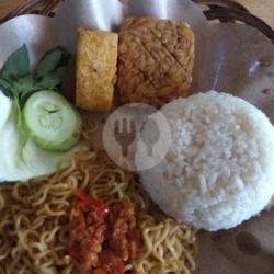 Paket Indomie Penyet Goreng