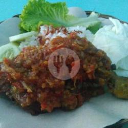 Ayam Penyet Sambel Edan