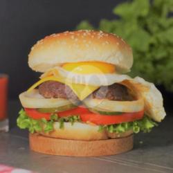 Beef Burger Single Patty With Cheese And Egg