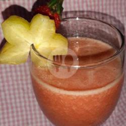 Juice Belimbing Strawberry