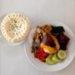 Ceria-nasi Rendang   Krupuk Kaleng