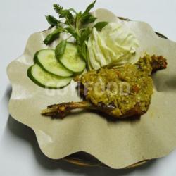 Bebek Goreng Geprek Sambal Ijo