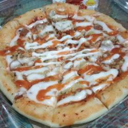 Pizza Sosis Ayam Keju (keju Mozarella)