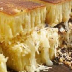 Martabak Manis Keju   Wijen   Susu