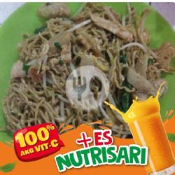 Mie Pansit Goreng   Es Nutrisari