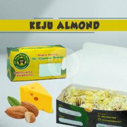 Keju Almond