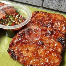 Tempe Bakar Merah