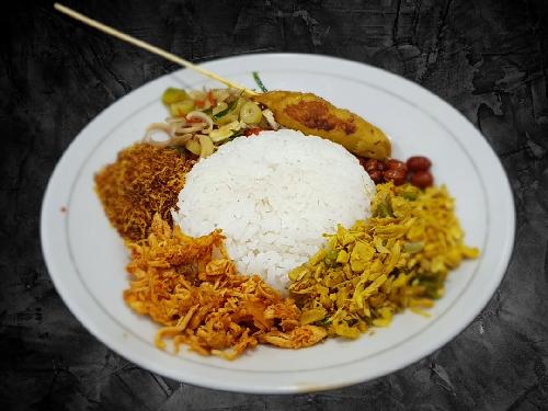 Nasi Bali Kemuning, Serang