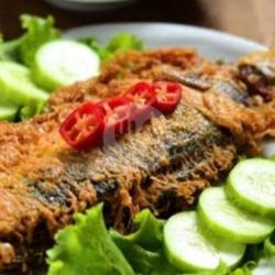 Nasi Lalapan Bandeng Presto Sambal Ijo