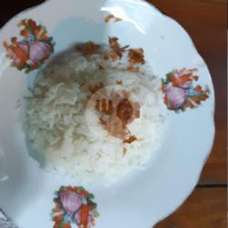 Nasi Uduk   Ayam Goreng   Tahu Tempe