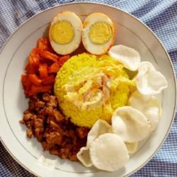Nasi Kuning   Telor Balado