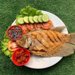 Ikan Gurame Saus Kecap