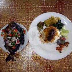 Nasi Rames Bawal Bakar